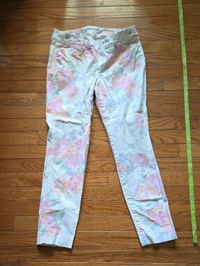 Old Navy Pixie Pastel Floral Pants - Cream with Pink, Mint, Lavender, Blue